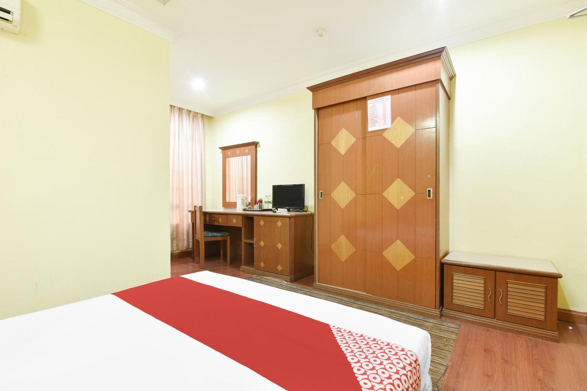 Hotel O Kota Bharu Near War Museum Formerly Azam Hotel Exteriör bild